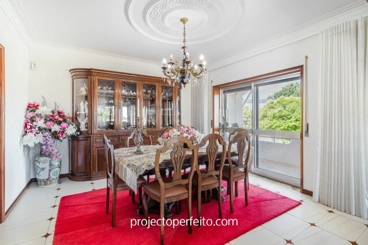 Moradia T5 para Venda em Sandim, Olival, Lever e Crestuma Foto 17