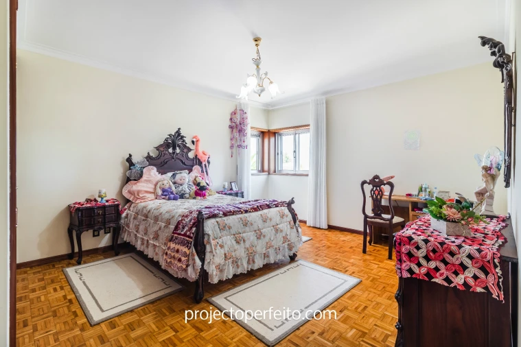 Moradia T5 para Venda em Sandim, Olival, Lever e Crestuma Foto 18