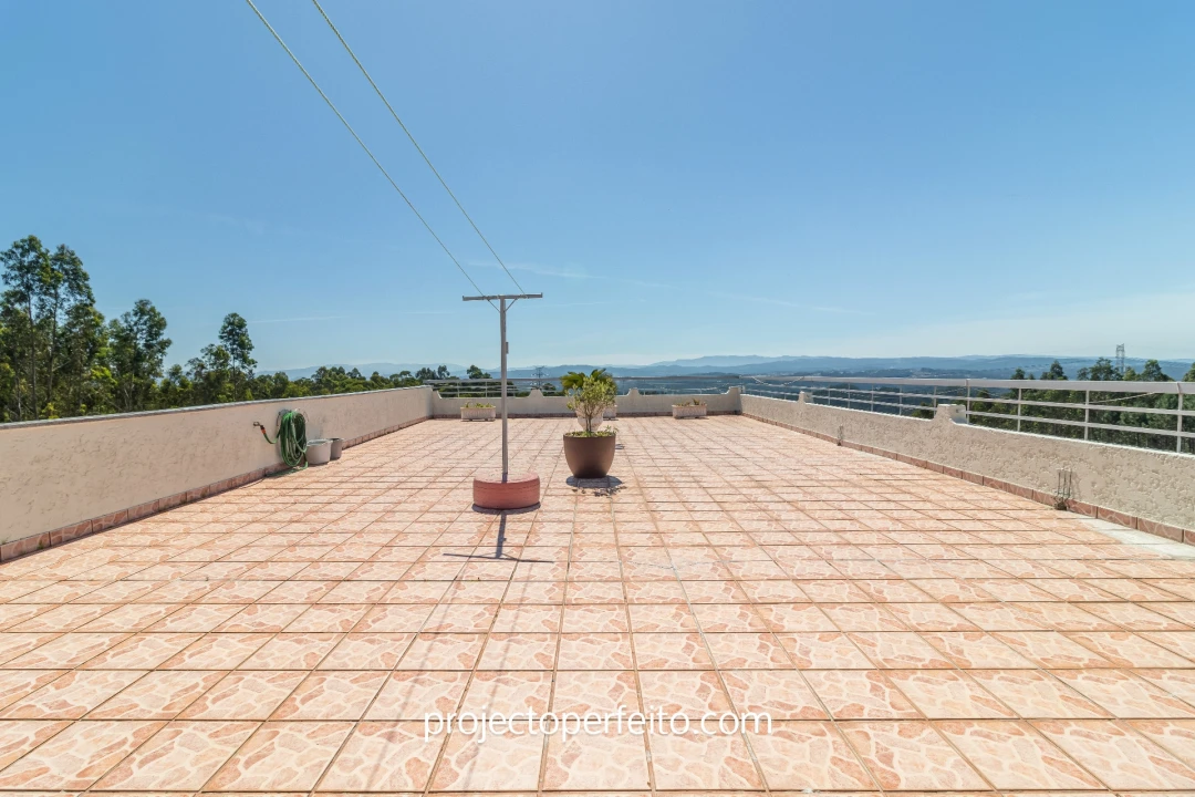 Moradia T5 para Venda em Sandim, Olival, Lever e Crestuma Foto 24