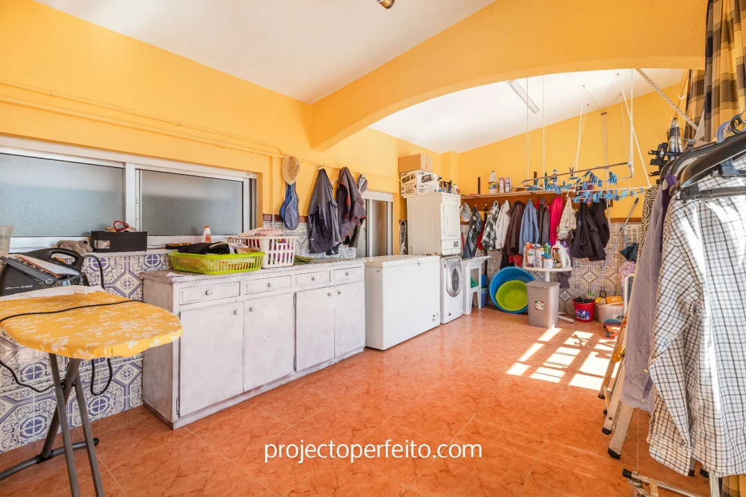 Moradia T5 para Venda em Sandim, Olival, Lever e Crestuma Foto 23