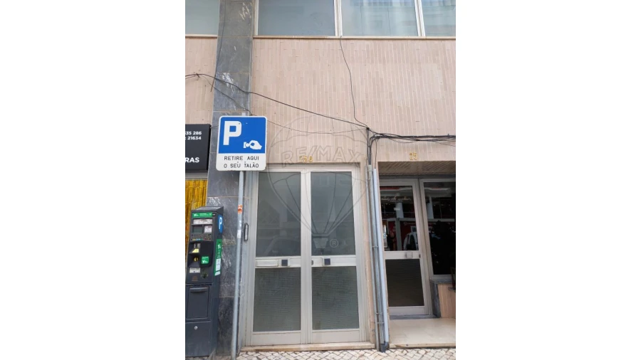 Escritório para Venda em Santa Maria, São Pedro e Matacães Foto 2