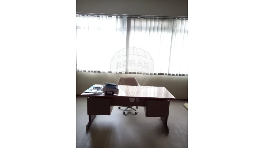 Escritório para Venda em Santa Maria, São Pedro e Matacães Foto 7