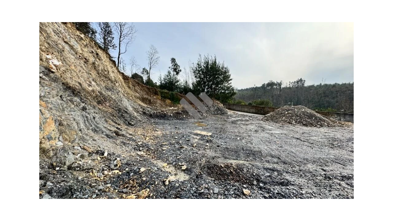 Terreno para Venda em Canelas e Fermelã Foto 12