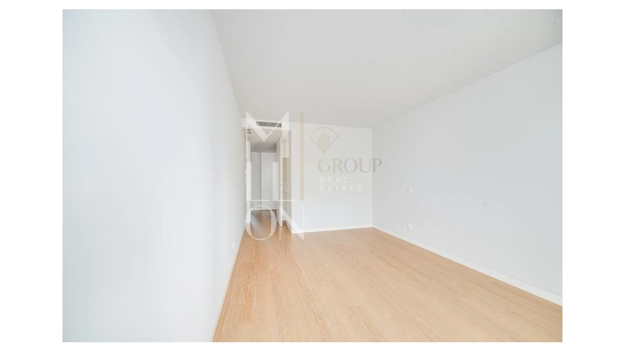 Apartamento T3 para Venda em Carcavelos e Parede Foto 22