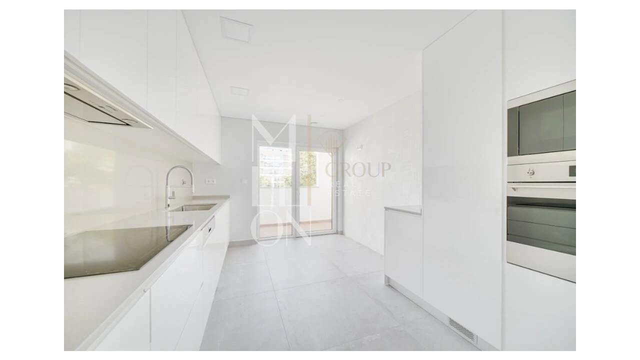 Apartamento T3 para Venda em Carcavelos e Parede Foto 4