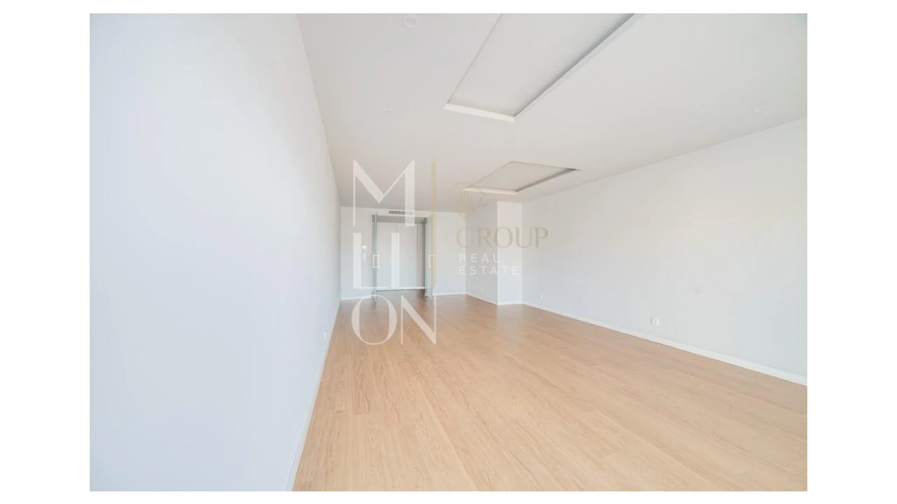 Apartamento T3 para Venda em Carcavelos e Parede Foto 10