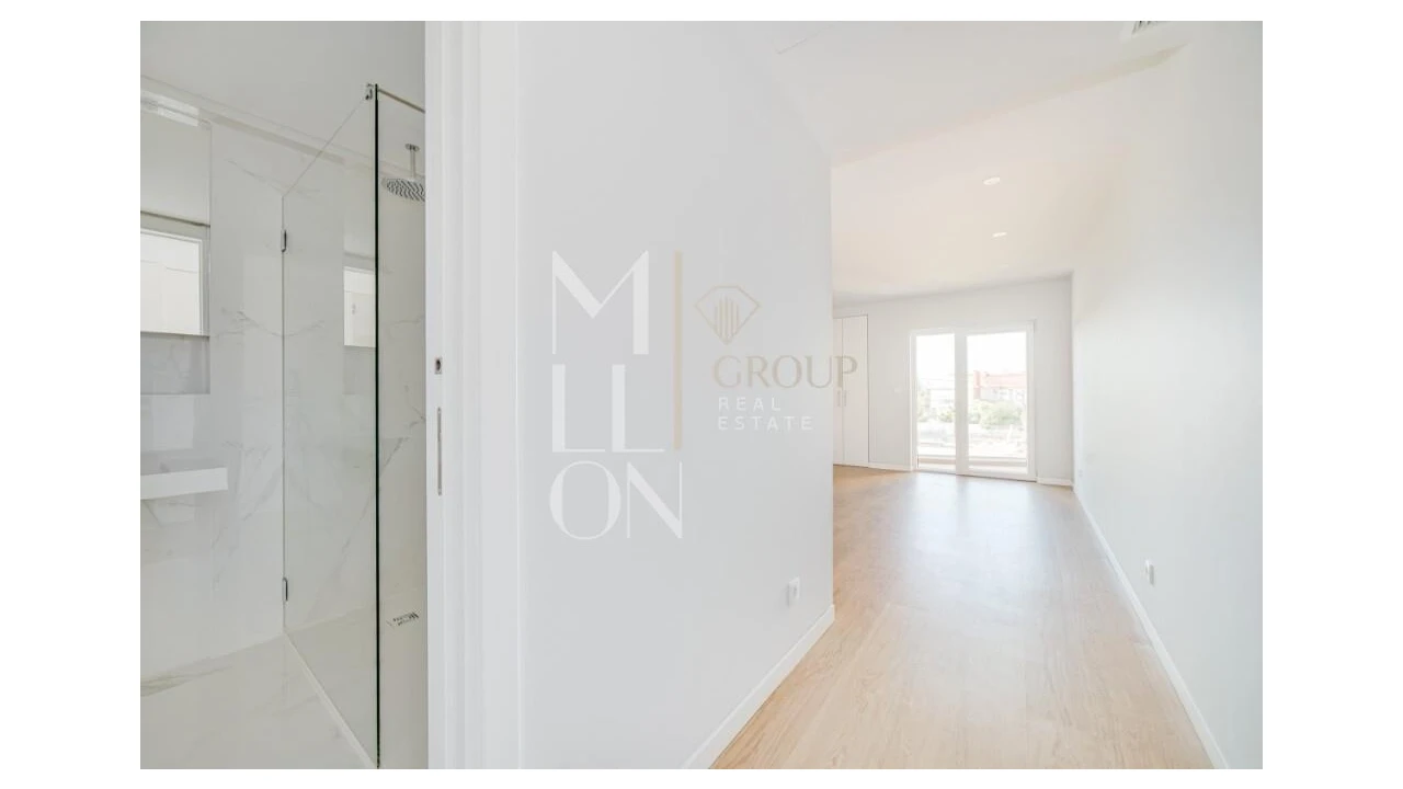 Apartamento T3 para Venda em Carcavelos e Parede Foto 26