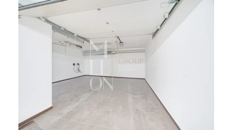 Apartamento T3 para Venda em Carcavelos e Parede