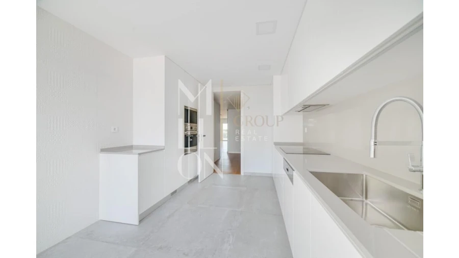 Apartamento T3 para Venda em Carcavelos e Parede Foto 6