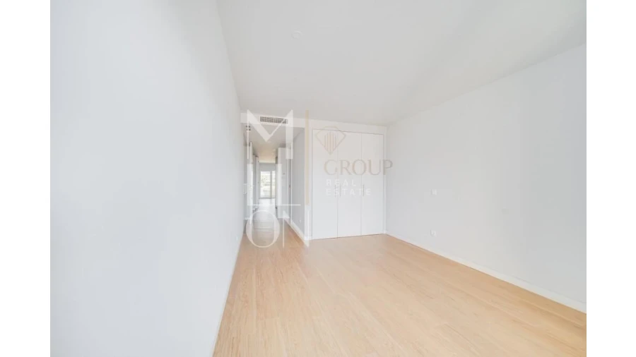 Apartamento T3 para Venda em Carcavelos e Parede Foto 28
