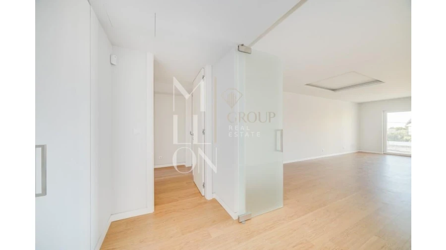 Apartamento T3 para Venda em Carcavelos e Parede Foto 11