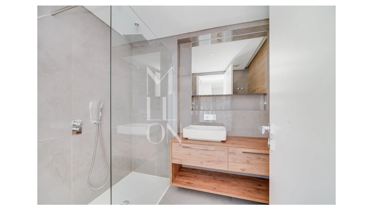 Apartamento T3 para Venda em Carcavelos e Parede Foto 14
