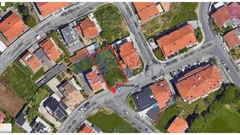 Terreno para Venda em Grijó e Sermonde