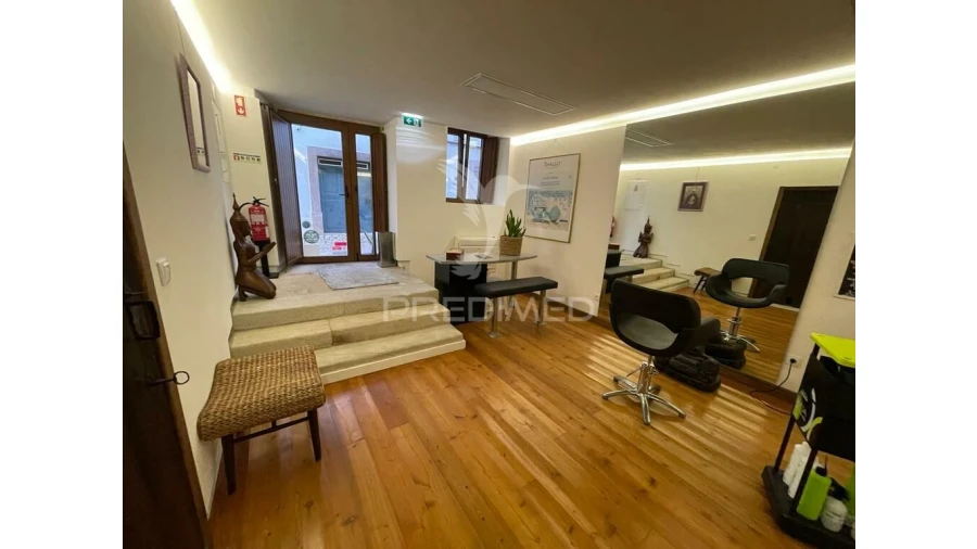 Loja para Venda em Santa Maria da Devesa Foto 4