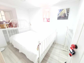 Apartamento T1 para Venda em Santa Maria Maior