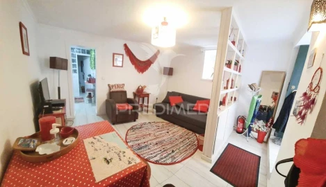 Apartamento T1 para Venda em Santa Maria Maior
