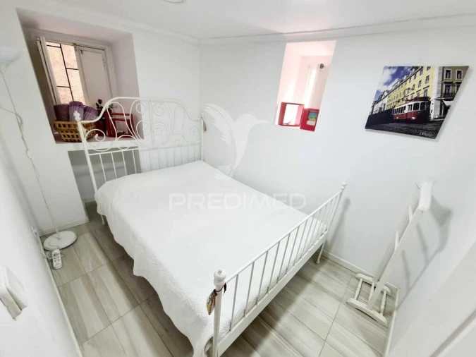 Apartamento T1 para Venda em Santa Maria Maior Foto 8