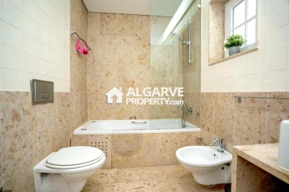 Apartamento T2 para Venda em Quarteira