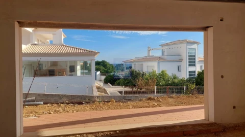 Moradia T4 para Venda em Guia