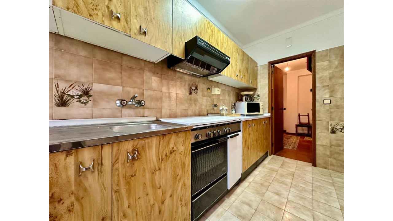 Apartamento T1 para Venda em Buarcos Foto 8