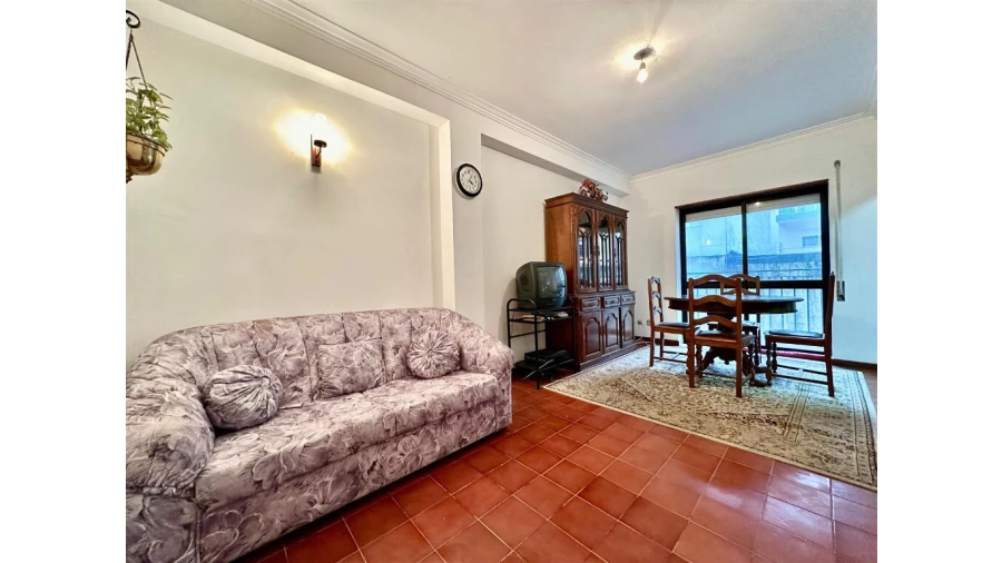 Apartamento T1 para Venda em Buarcos Foto 5