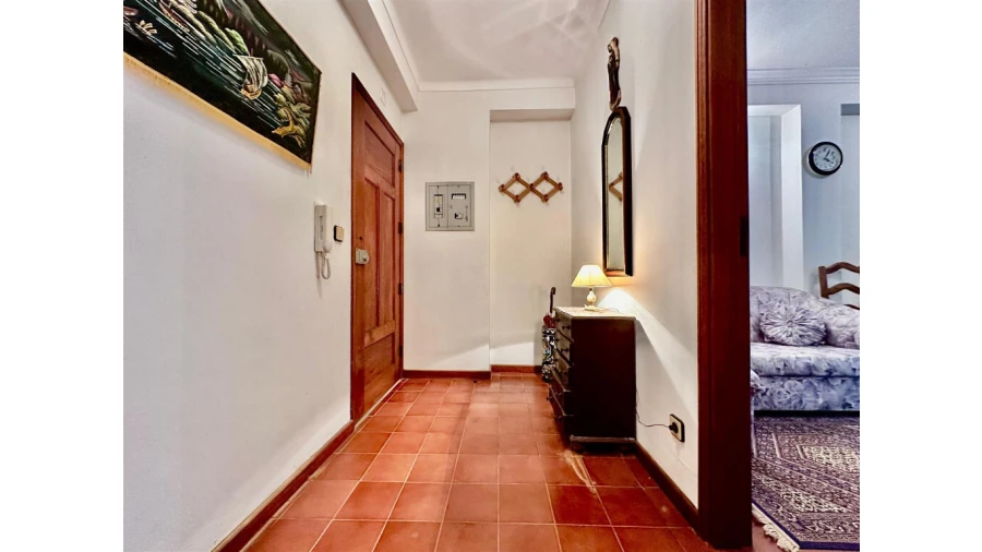Apartamento T1 para Venda em Buarcos Foto 3