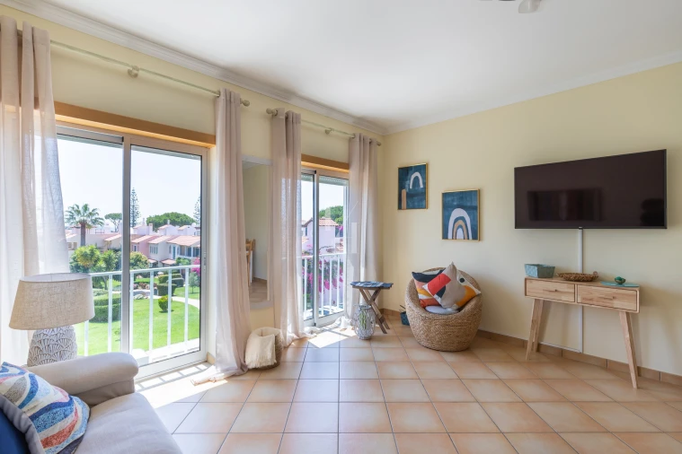 Apartamento para Arrendamento férias em Quarteira Foto 6