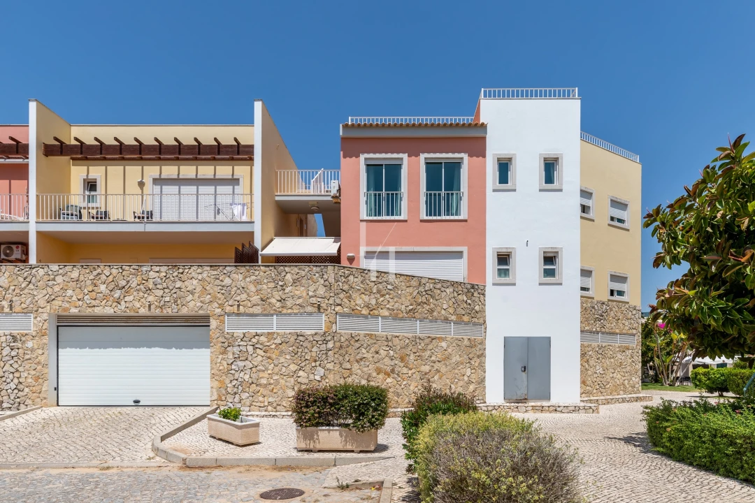 Apartamento para Arrendamento férias em Quarteira Foto 4