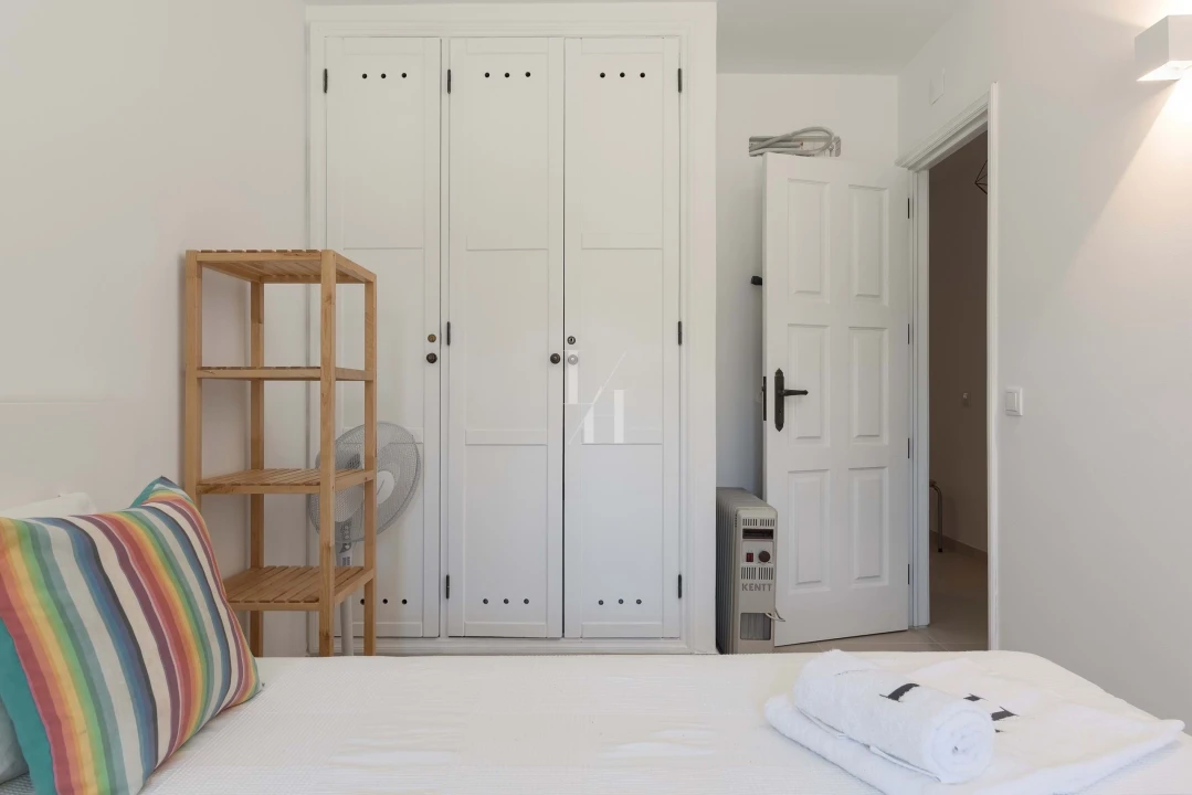 Apartamento T2 para Arrendamento férias em Quarteira Foto 13