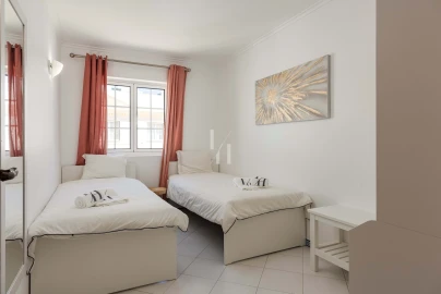 Apartamento T3 para Arrendamento férias em Quarteira