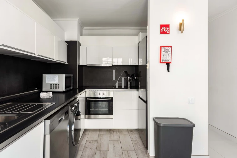 Apartamento T3 para Arrendamento férias em Quarteira Foto 28