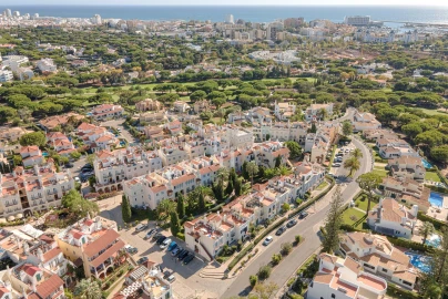 Apartamento T3 para Arrendamento férias em Quarteira