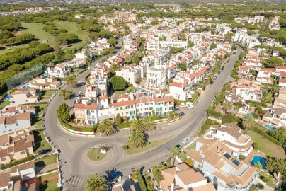 Apartamento T3 para Arrendamento férias em Quarteira