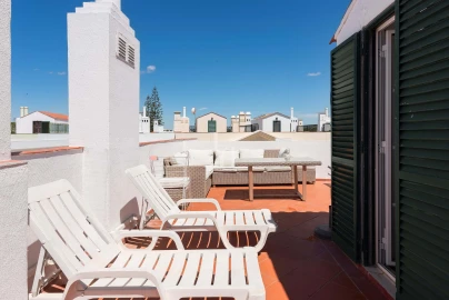 Apartamento T3 para Arrendamento férias em Quarteira