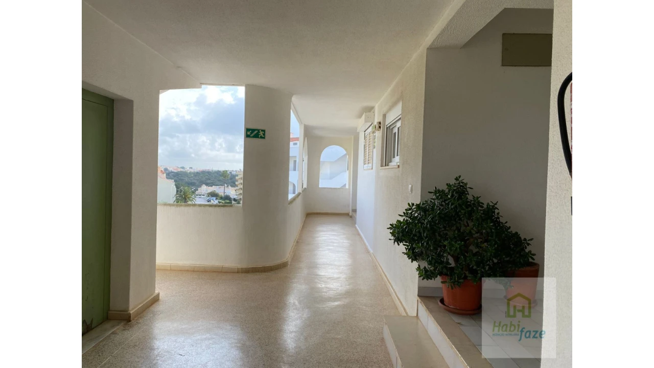 Apartamento T2 para Venda em Albufeira e Olhos de Água Foto 22