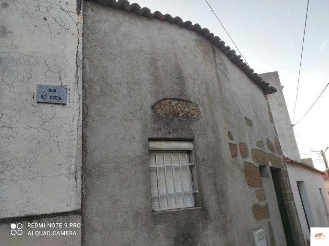 Moradia T5 para Venda em Salgueiro do Campo Foto 4