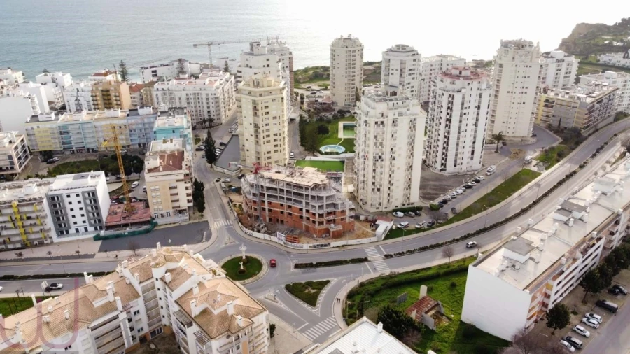 Apartamento T2 para Venda em Armação de Pera Foto 2