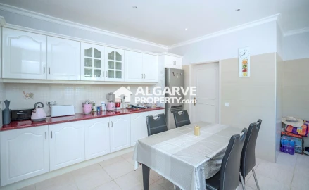 Moradia T4 para Venda em Almancil