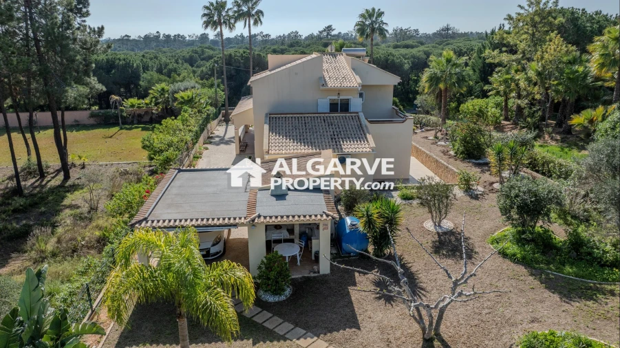 Moradia T4 para Venda em Almancil Foto 50