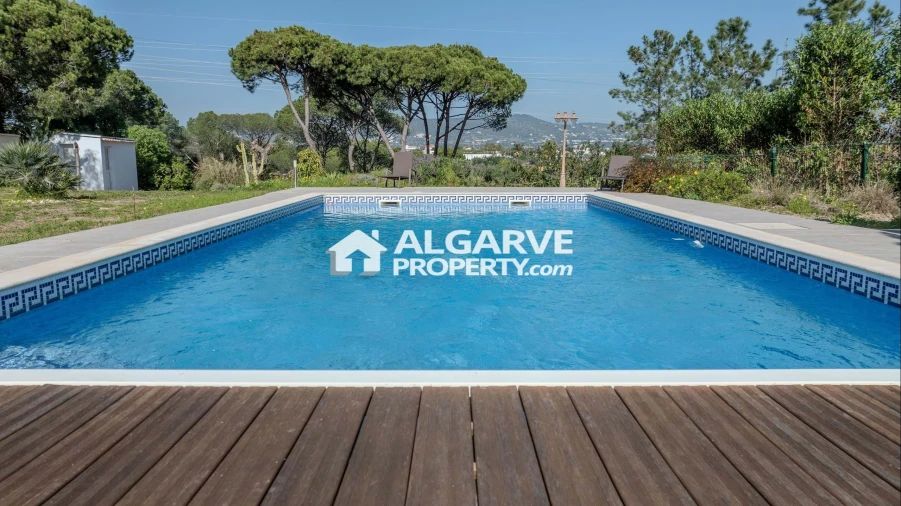 Moradia T4 para Venda em Almancil Foto 46