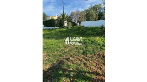 Terreno para Venda em Boliqueime