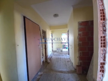 Apartamento T4 para Venda em Laranjeiro e Feijó