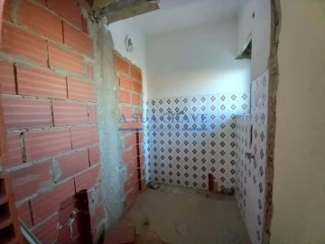Apartamento T4 para Venda em Laranjeiro e Feijó