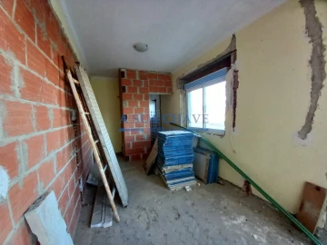 Apartamento T4 para Venda em Laranjeiro e Feijó