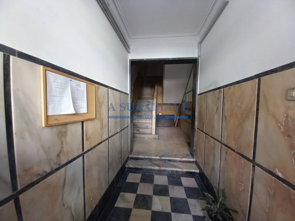 Apartamento T2 para Venda em Amora Foto 1