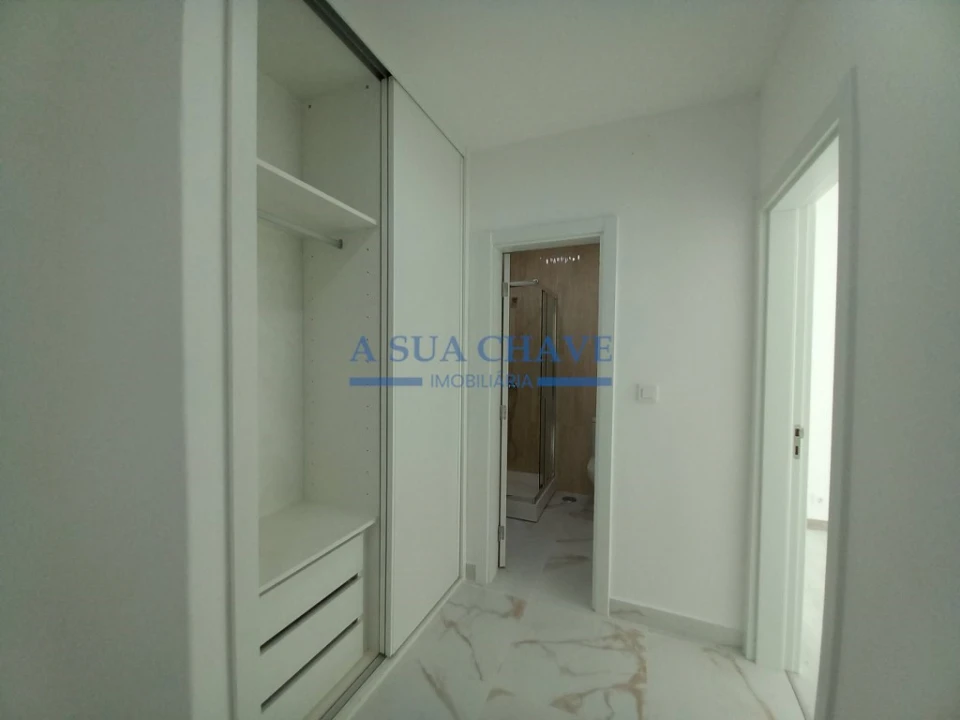 Apartamento T2 para Venda em Amora Foto 30