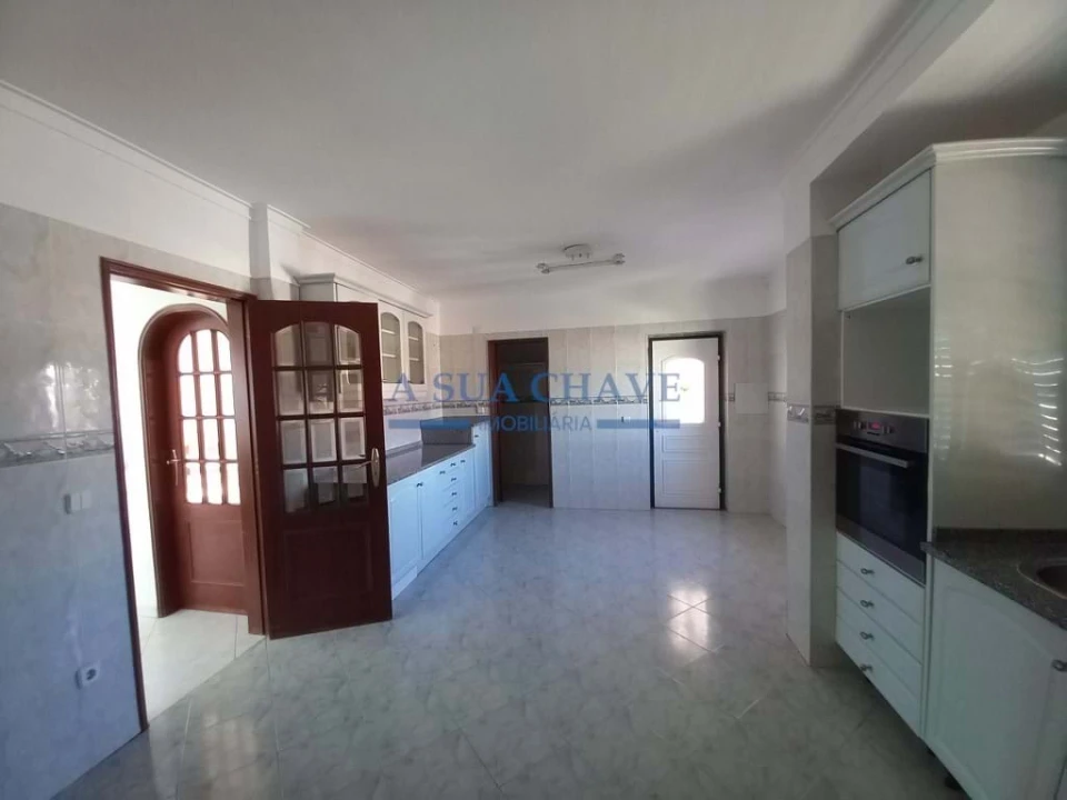 Moradia T3 para Venda em Charneca de Caparica e Sobreda Foto 14
