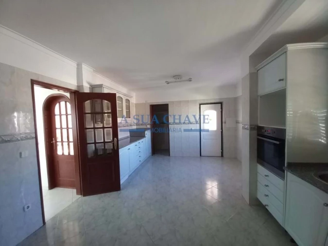 Moradia T3 para Venda em Charneca de Caparica e Sobreda Foto 14