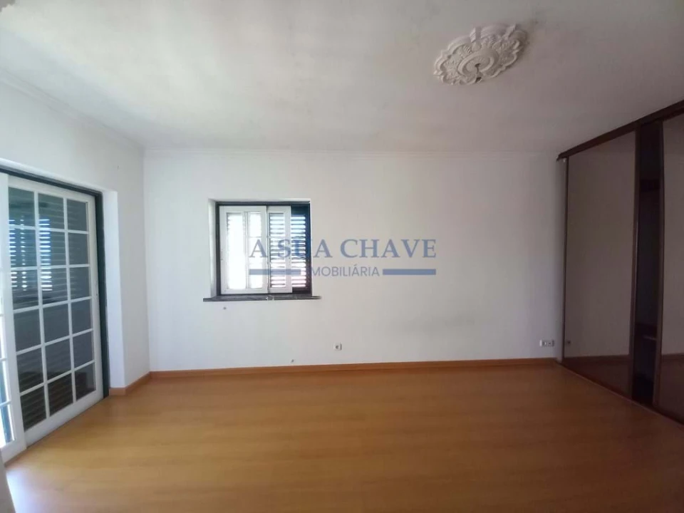 Moradia T3 para Venda em Charneca de Caparica e Sobreda Foto 19