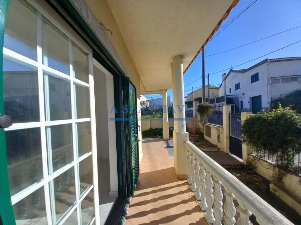 Moradia T3 para Venda em Charneca de Caparica e Sobreda Foto 7